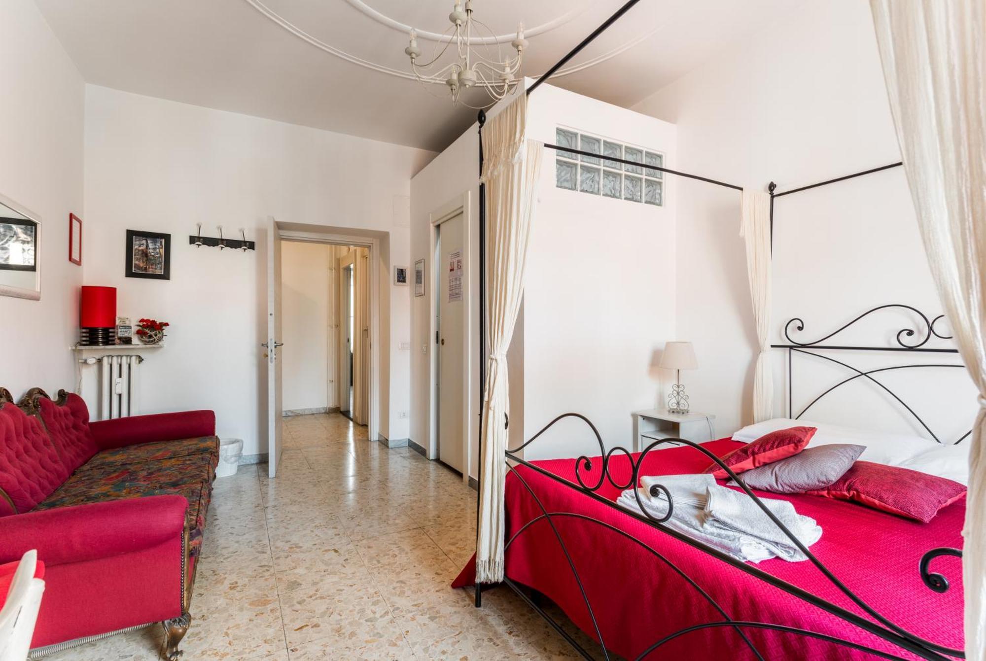 Casa Via Cesena * Roma